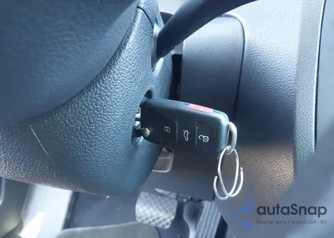 2014 Volkswagen Jetta 2.0L S из США, поврежденный, VIN 3VW2K7AJ7EM323000